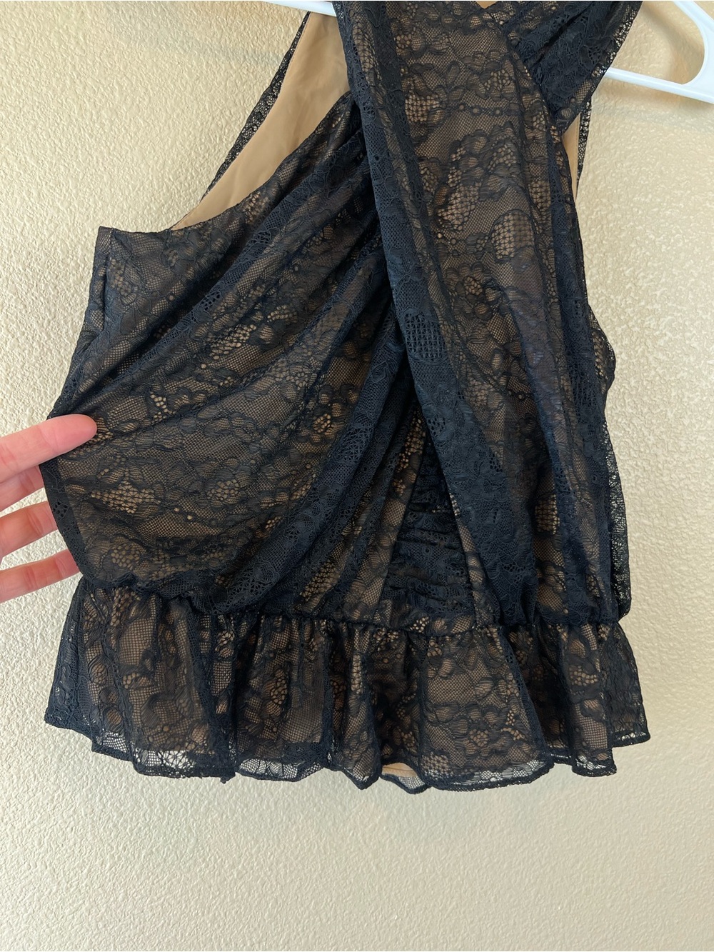 Veronica Beard Kailani Lace Top Sleeveless Blouse - Picture 6 of 10